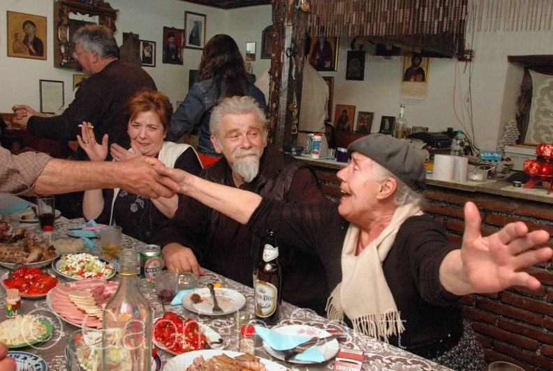 Ostern 2007 Käthe Reichel im Kosovo