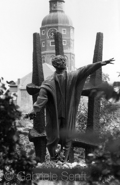 1996 Luckauer Karl Liebknecht- Denkmal.jpg
