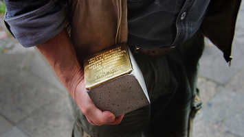 15.10.2014 – Berlin, Stolperstein für Erich Knauf
