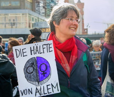  Frauentagskundgebung am Alex