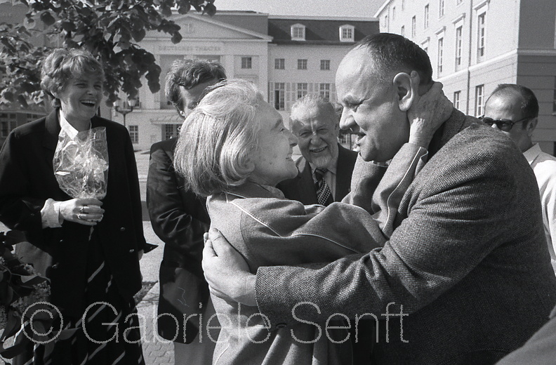 1985 Elisabeth Bergner am 19. Mai2.jpg