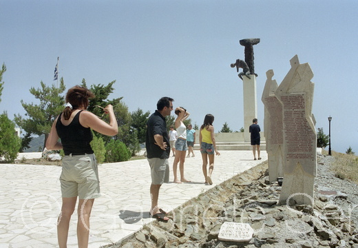 273(6)Scan-150405-0019