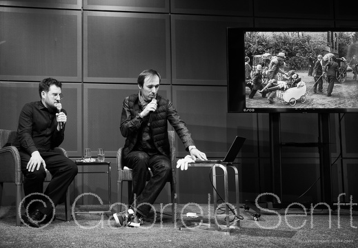 05.04.2025 Gespräch zur Fotoausstellung von Valery Faminsky