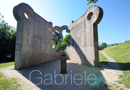 010.2017-04-24-11-22-14