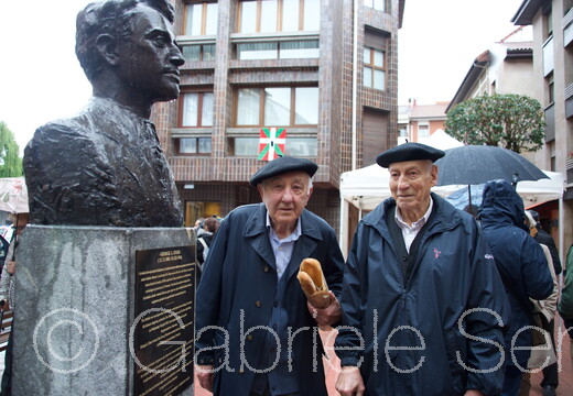 015.b.2017-04-26-11-18-19