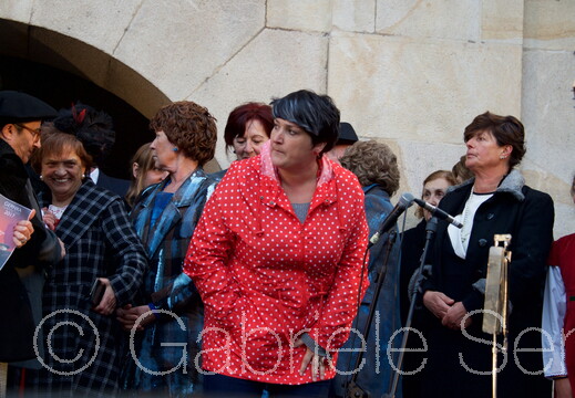 072. 2017-04-26-20-52-10