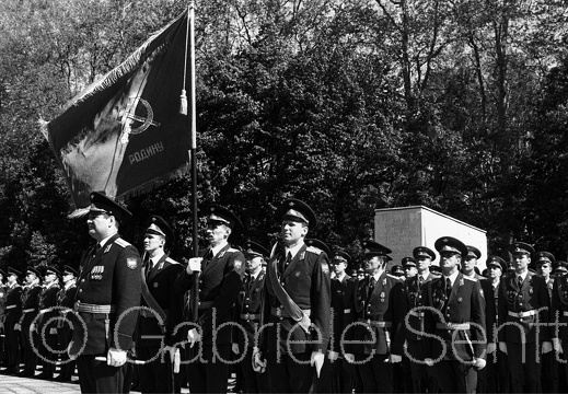  1994  im sowjetischen Ehrenmal Berlin Treptow