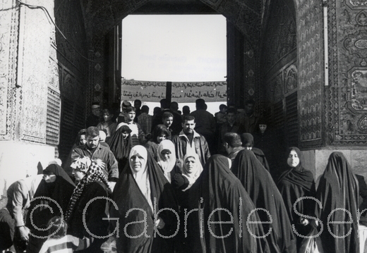 Januar 2003 Eingang in Moschee in Bagdad
