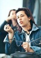 marijana stojanovic  beim erzaehlen  rueckenverletzung