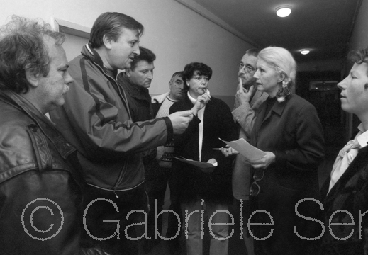 April 2001 im Varvariner Rathaus