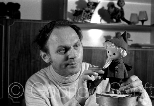 1979 Gerhardt Behrendt mit Sandmännchen