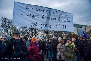 2024-01-21-181847