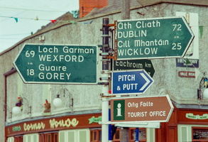 1990 Irland  Hinweisschilder