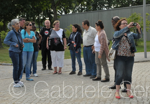 23.08.2013 mit Kubanerinnen in der Gedenkstätte Ravensbrück