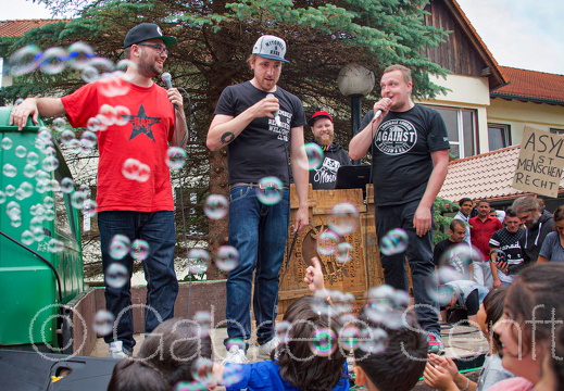 2015-06-26 um 19-31-46 b